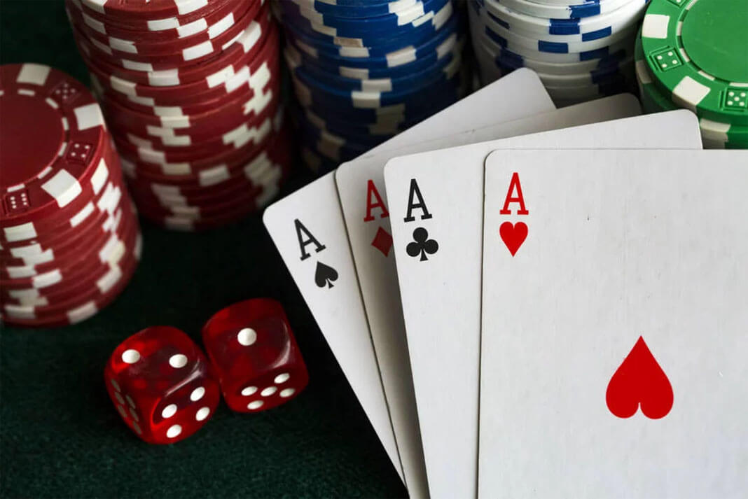 Tiết lộ mẹo chơi poker online “cứ chơi sẽ chiến thắng”-2